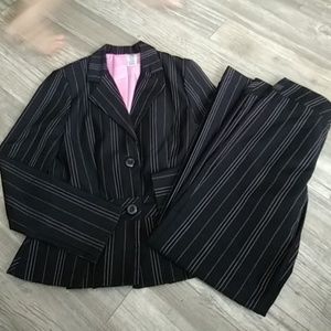 Professional Career ware blazer and pants suit